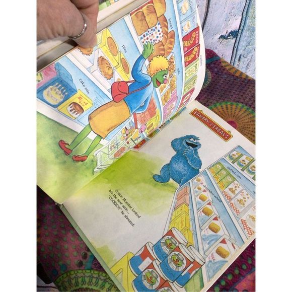 1980 Sesame Street Book “Don’t Forget the Oatmeal” Hardback - Picture 5 of 9